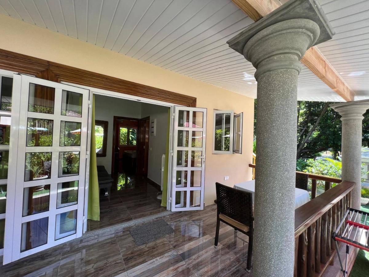 לה דיג Chloe'S Cottage Self-Catering מראה חיצוני תמונה