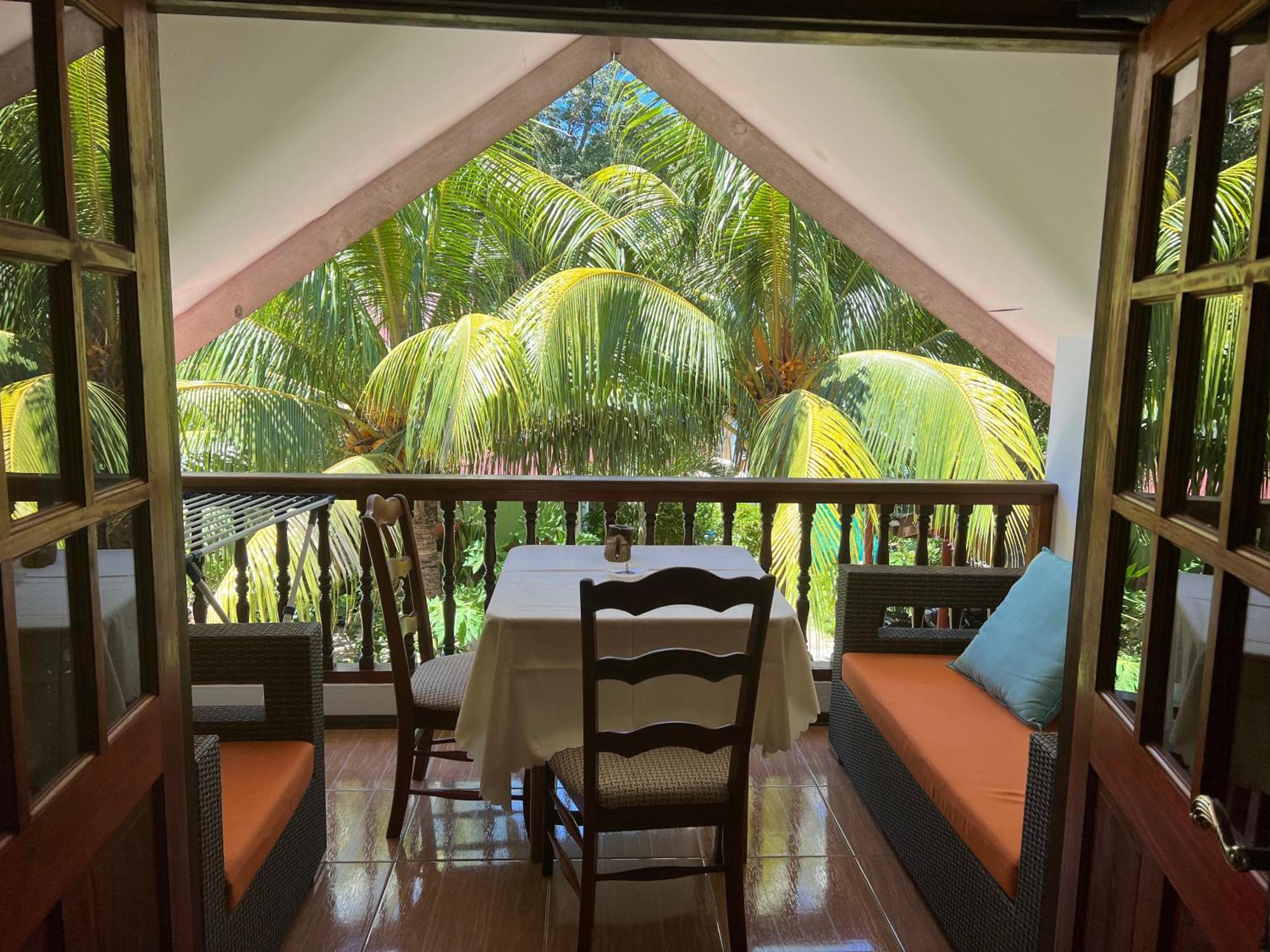 לה דיג Chloe'S Cottage Self-Catering מראה חיצוני תמונה