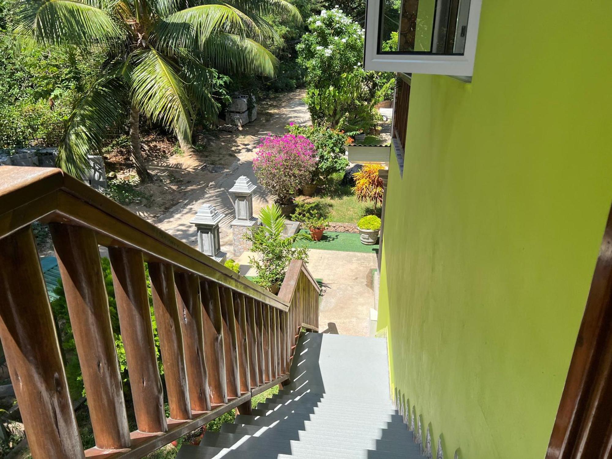 לה דיג Chloe'S Cottage Self-Catering מראה חיצוני תמונה