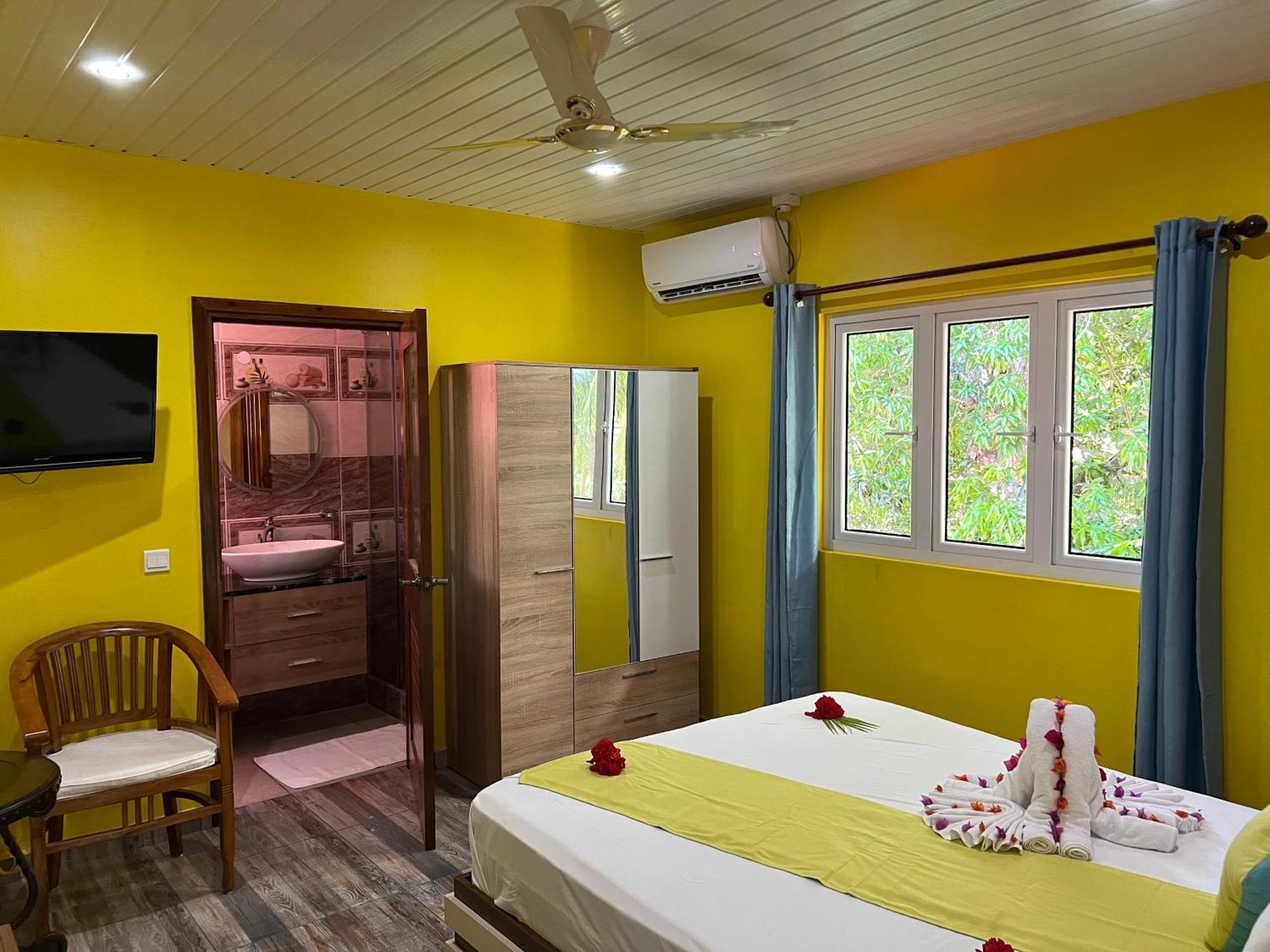 לה דיג Chloe'S Cottage Self-Catering מראה חיצוני תמונה